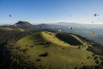 Chaîne des Puys – Limagne fault tectonic arena